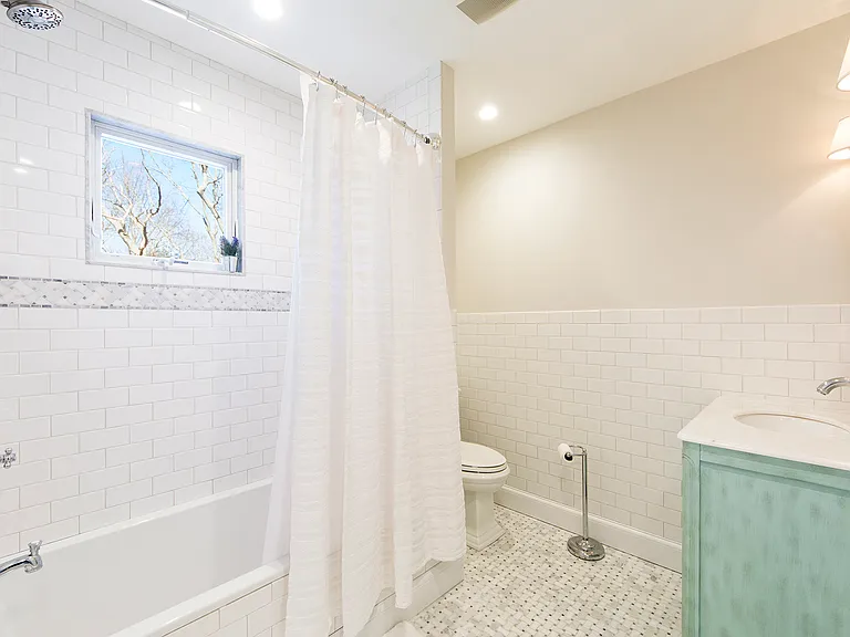 26 Scallop Ave — Photo 17