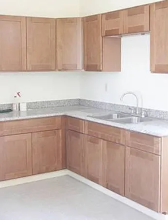 3 bed, 1380 sqft, $3,600 — Photo 3