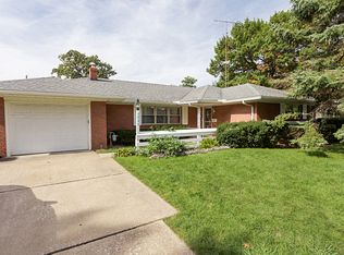 5945 W Benalex Dr, Toledo, OH 43612