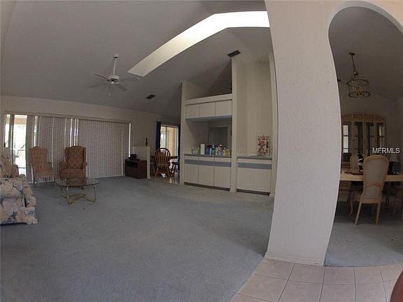 3rd image of 201 Ciboa Ave
