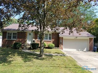 830 Sawyer Rd, Toledo, OH 43615