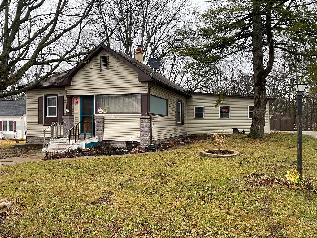813 C St photo 1
