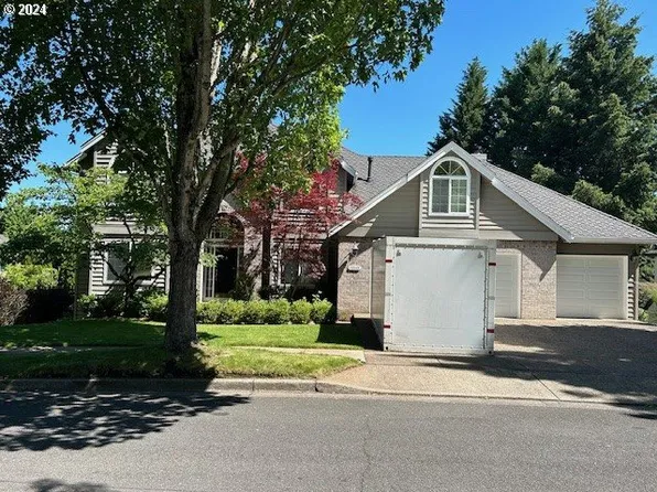 15545 SW Bobwhite Cir, Beaverton, OR 97007