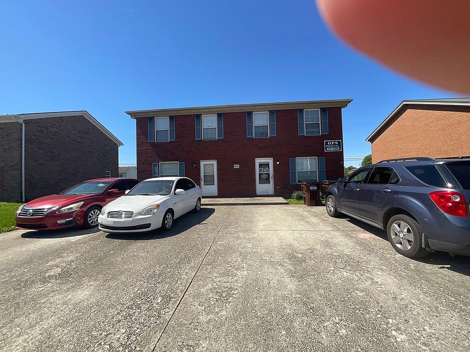 1st image of 1048 Merrick Dr