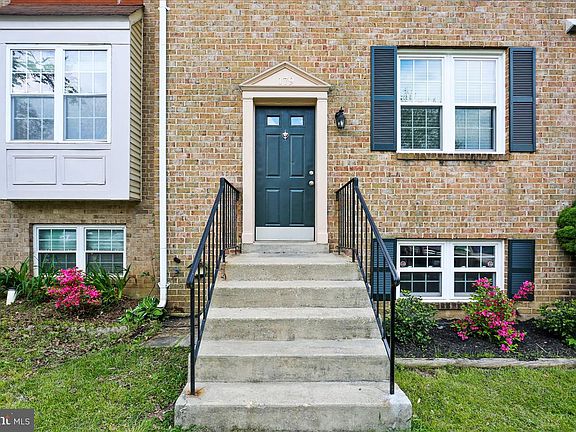 2nd image of 179 Lazy Hollow Dr