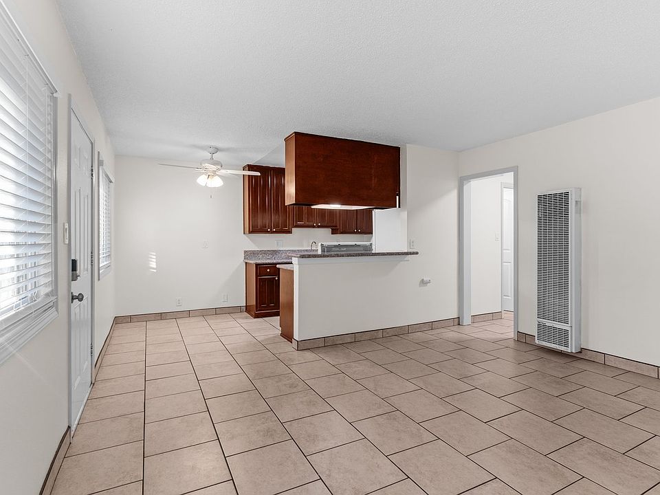 1st image of 765 Cerritos Ave APT 20