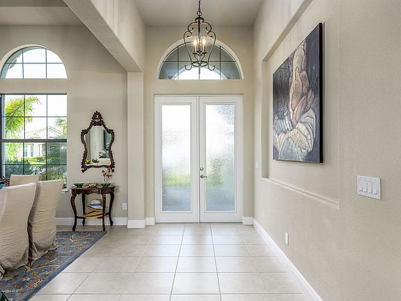 5th image of 3843 Craigston Street