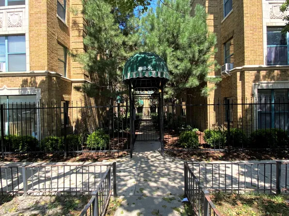 3154 W Wilson Ave #3S, Chicago, IL 60625