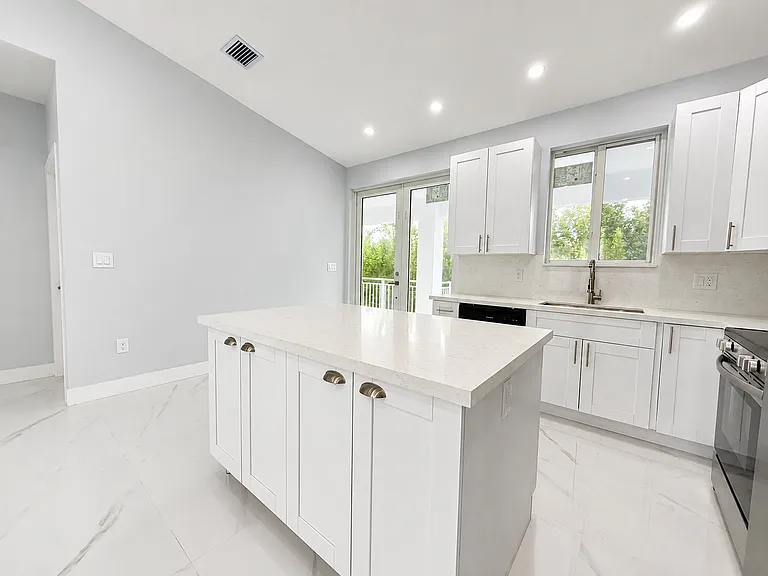 31441 Avenue F — Photo 27