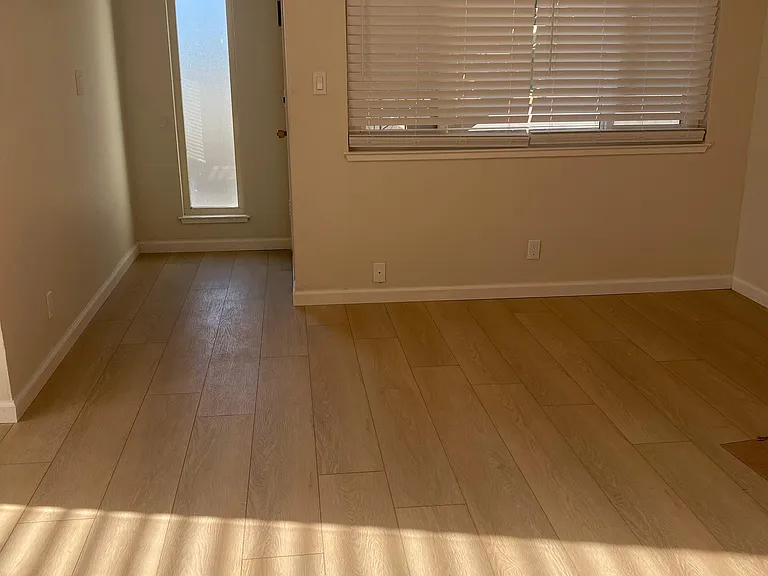 1592 Blossom Hill Rd #1 — Photo 2