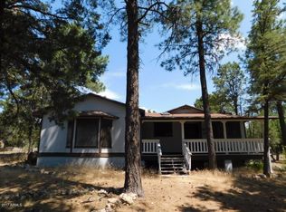 2194 Mogollon Dr, Overgaard, AZ 85933