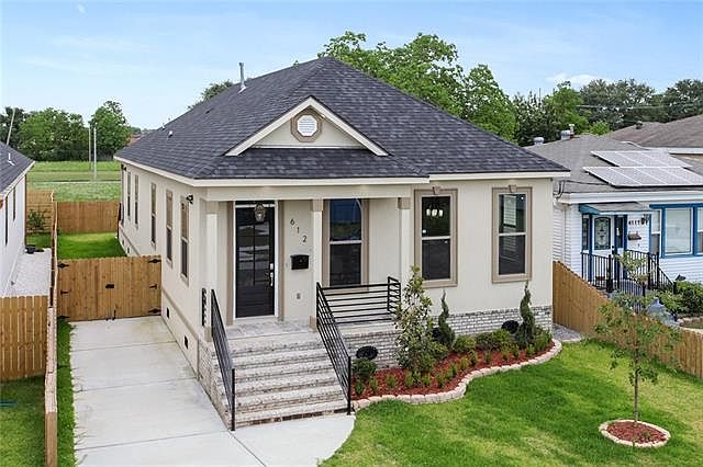 1st image of 6123 Spain St