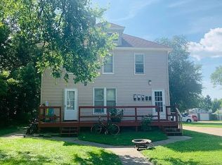 316 6th Ave S #2, Brookings, SD 57006