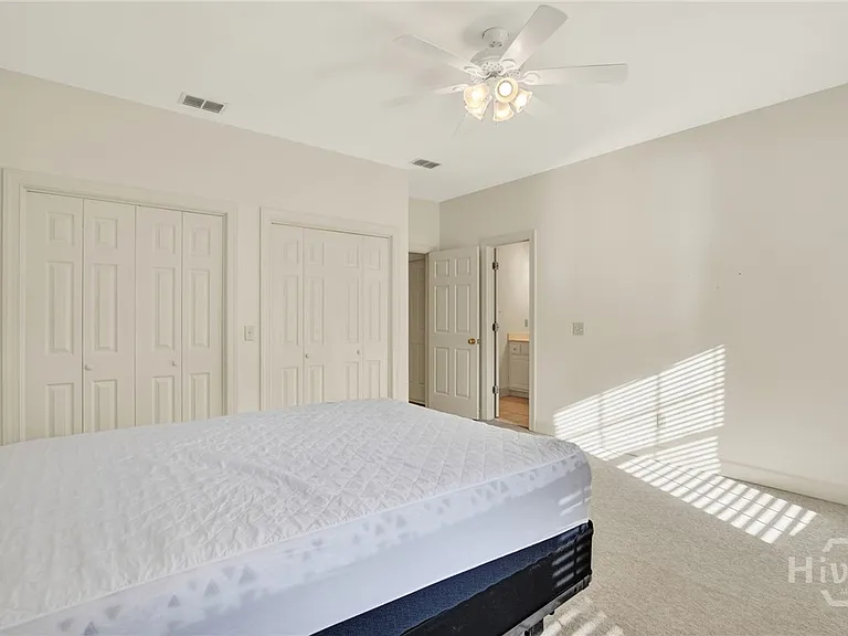 2 Wakefield Pl — Photo 44