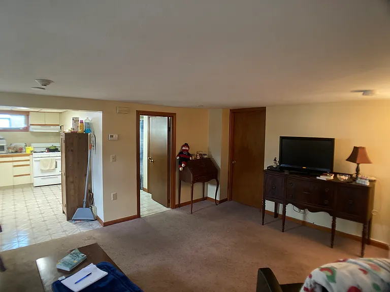 88 Senate St — Photo 7