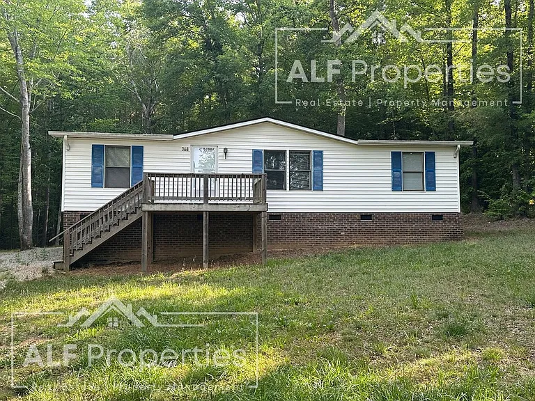 368 Plantation Dr — Photo 1