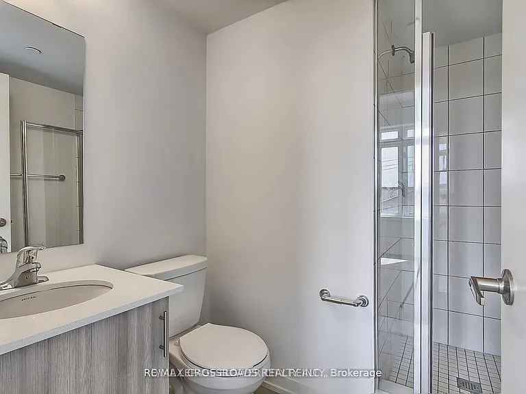 98 Bartley Dr — Photo 23