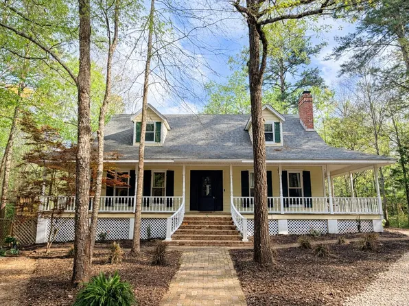 36 Summer Pl, Hattiesburg, MS 39402