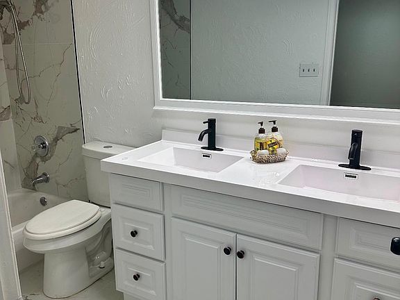4th image of 12921 Abrams Rd APT 312