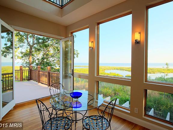 3rd image of 1517 Bay Dr