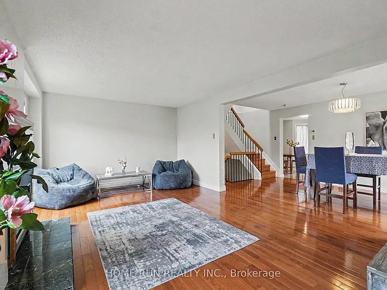 9 D Castlebrook Ln — Photo 6
