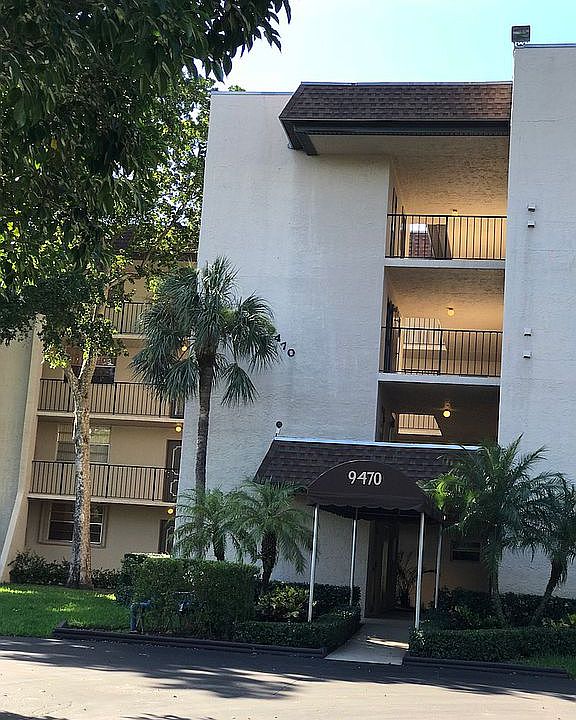 1st image of 9470 Poinciana Pl