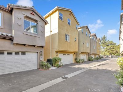 16856 Balboa Ln, Lake Balboa, CA, 91406