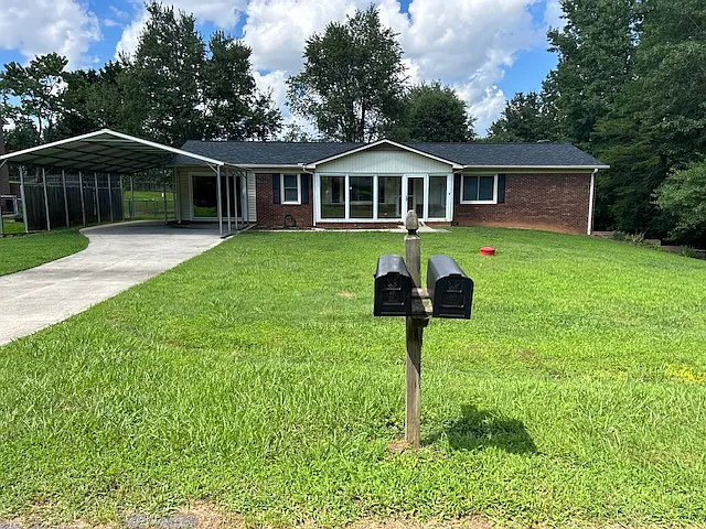 270 Old Farm Road - 1 — Photo 3