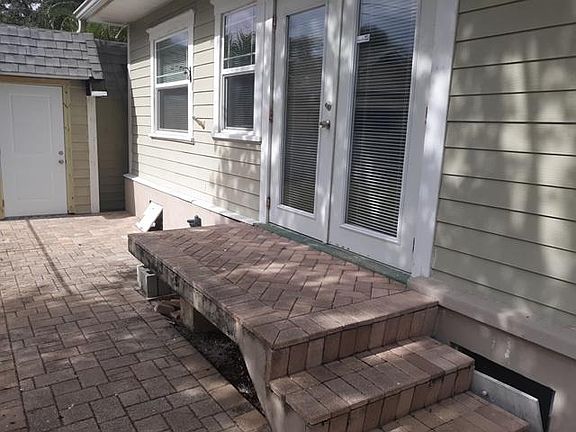 4th image of 1036 7th St N