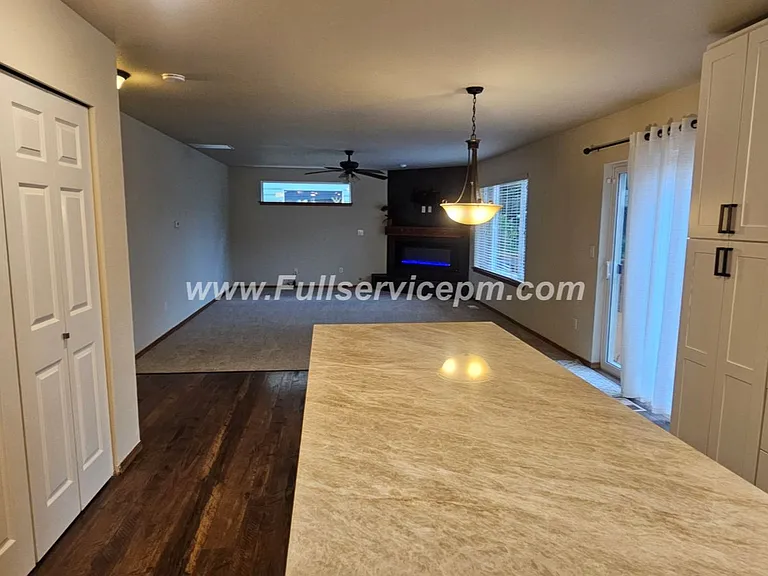 16005 SE 253rd Pl — Photo 17