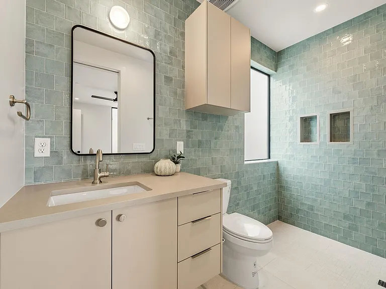 1403 Barton Hills Dr #3 — Photo 18