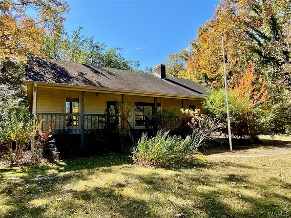 419 Greentree Dr, West Blocton, AL 35184