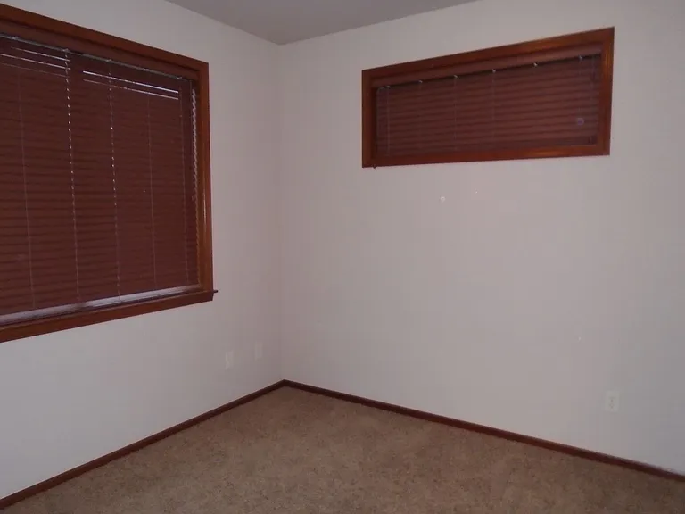 660 Telegraph Rd #B-301 — Photo 15