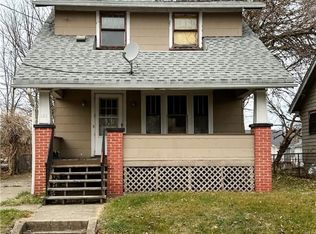 925 Concord Ave, Akron, OH 44306