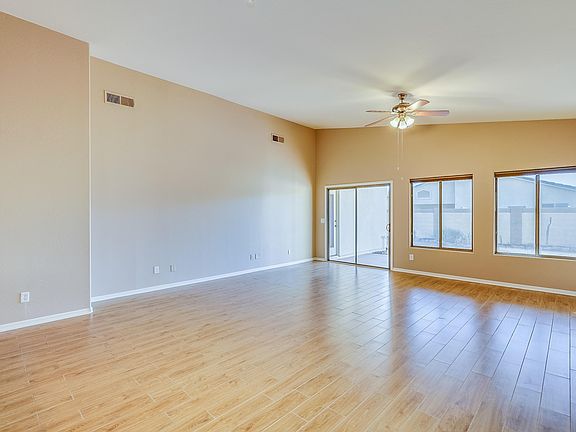 3rd image of 12213 W Ironwood St