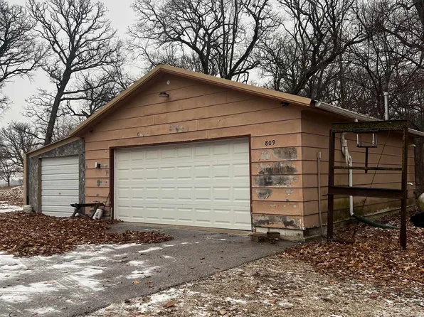 809 3rd Ave, Livermore, IA 50558