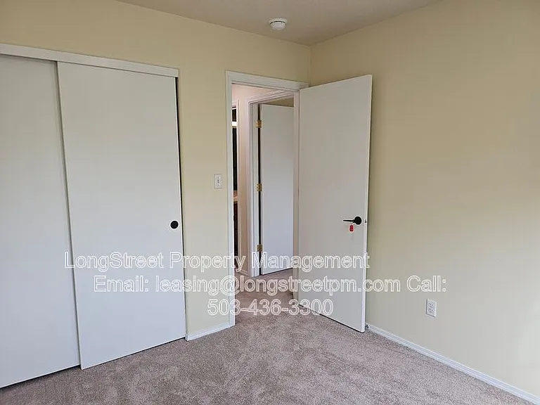 5719 N Yale St — Photo 24