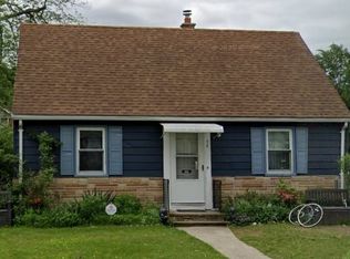 54 Seymour Ave, Springfield, MA 01109