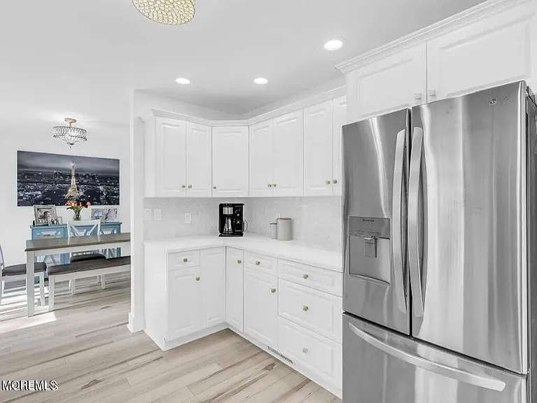 1506 Evergreen Ave — Photo 8