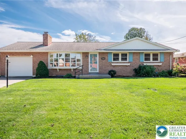 206 W McKinley Ave, Myerstown, PA 17067