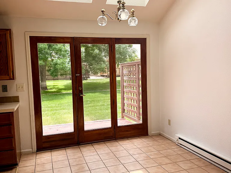 941 Gilgalad Way — Photo 7
