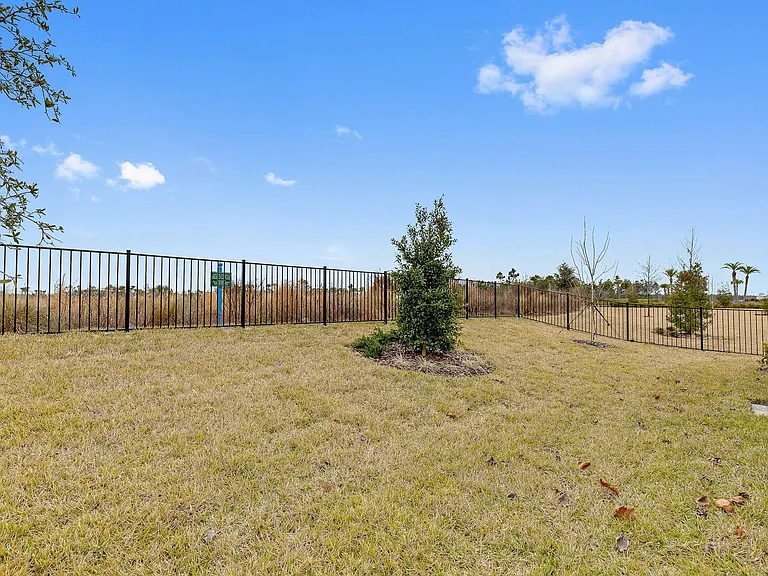 218 Waterline Dr — Photo 37