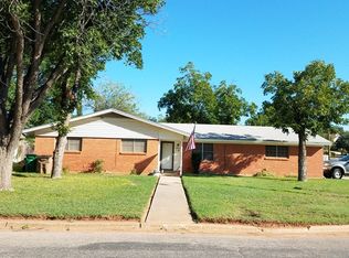 3502 S Oxford Dr, San Angelo, TX 76904
