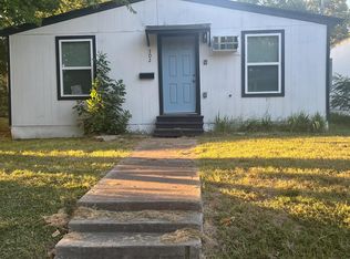 302 Martin Luther King Dr, Commerce, TX 75428
