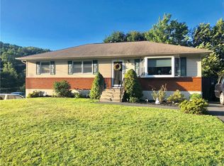 14 Bender Ct, Stony Pt, NY 10980