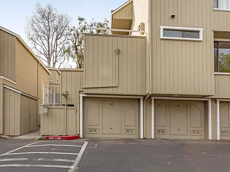 1801 Braddock Ct — Photo 24