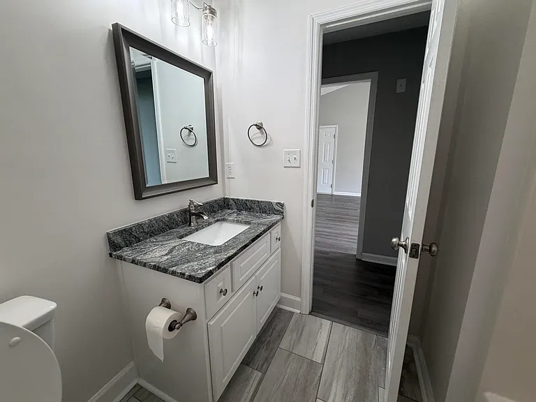 219 Long Creek Dr — Photo 20