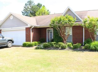 1221 Avon Lea Way, Tupelo, MS 38801