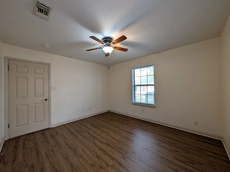 1134 Misty Acres Dr — Photo 37