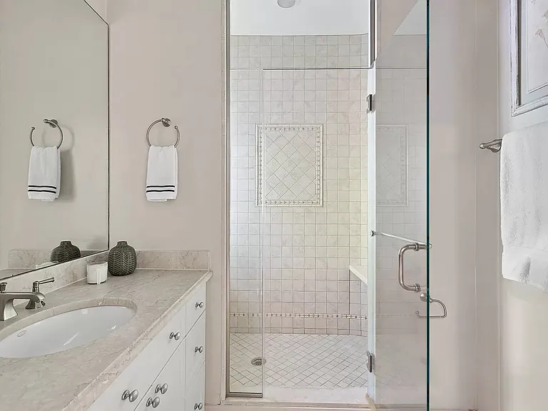83 Mill Creek Close — Photo 10